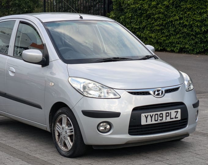 2025 Hyundai I10