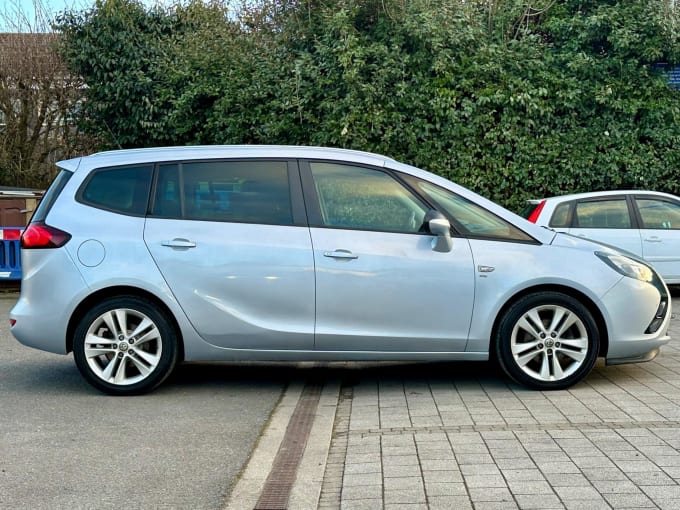 2025 Vauxhall Zafira Tourer