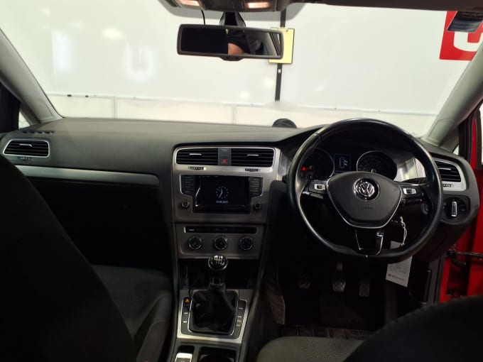 2025 Volkswagen Golf