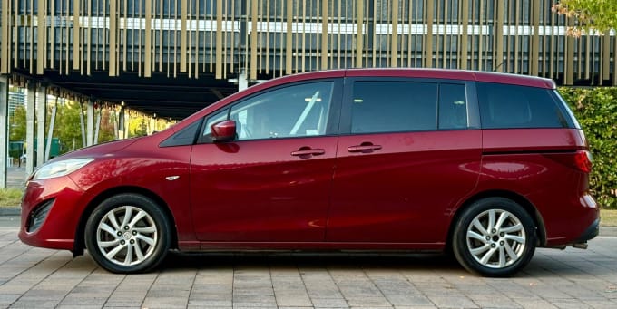 2025 Mazda 5