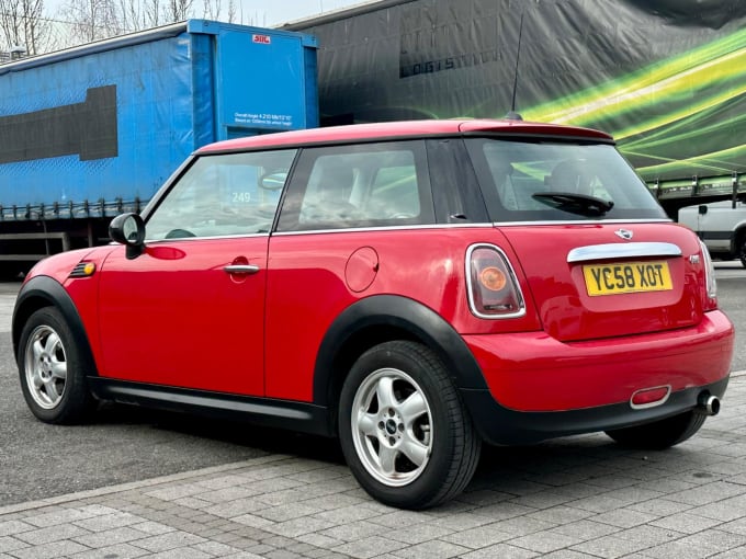 2025 Mini Hatch