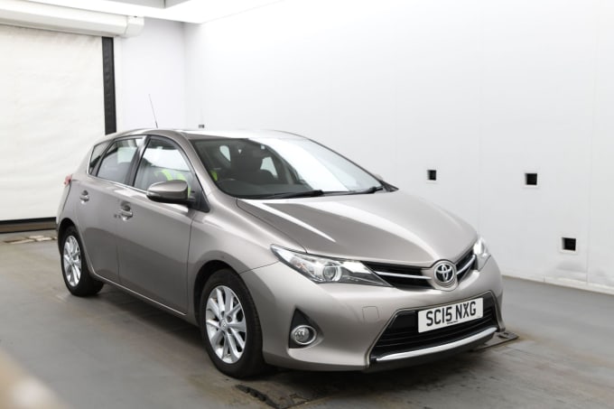 2025 Toyota Auris