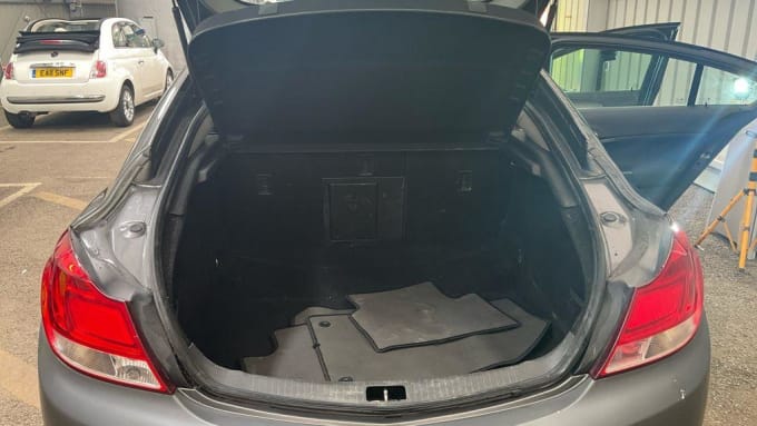 2025 Vauxhall Insignia