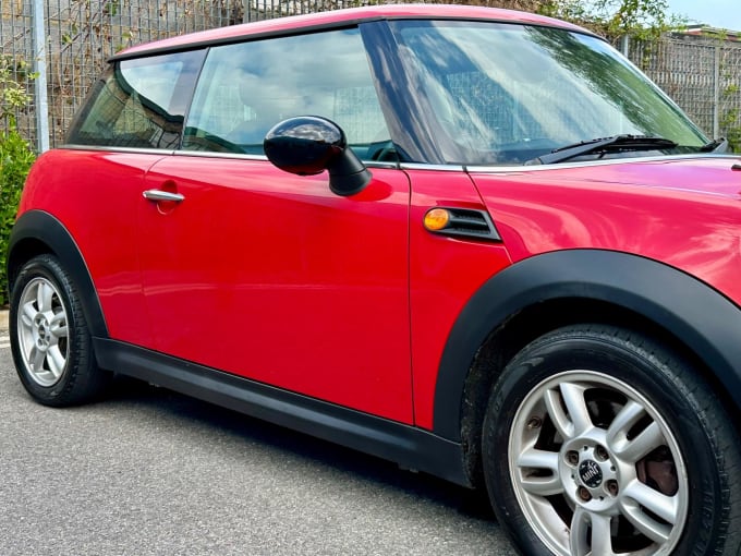 2025 Mini Hatch