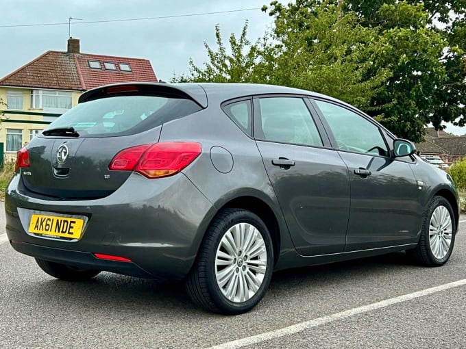 2024 Vauxhall Astra