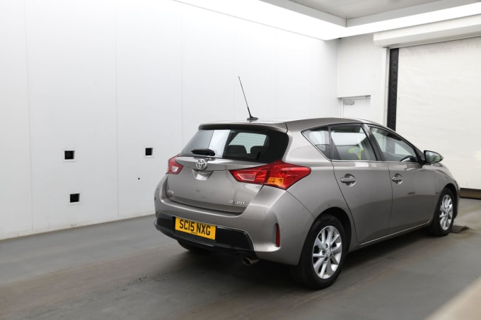 2025 Toyota Auris
