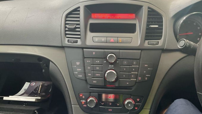 2025 Vauxhall Insignia