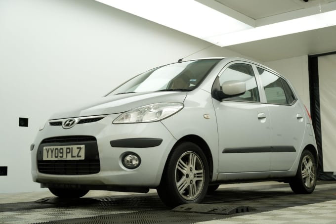 2025 Hyundai I10