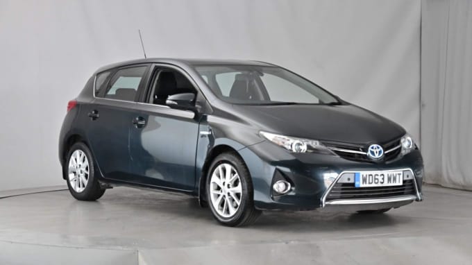 2024 Toyota Auris