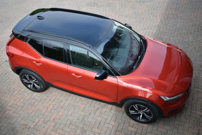 2024 Volvo Xc40