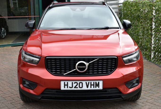 2024 Volvo Xc40