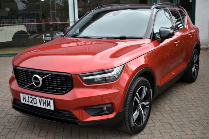 2024 Volvo Xc40