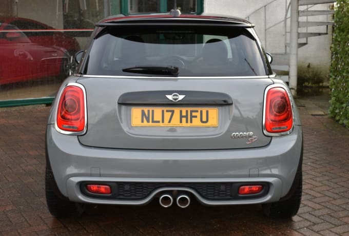 2025 Mini Hatch