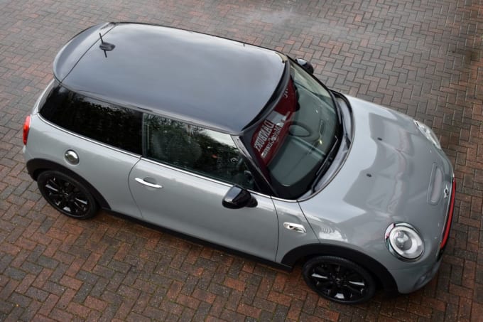 2025 Mini Hatch