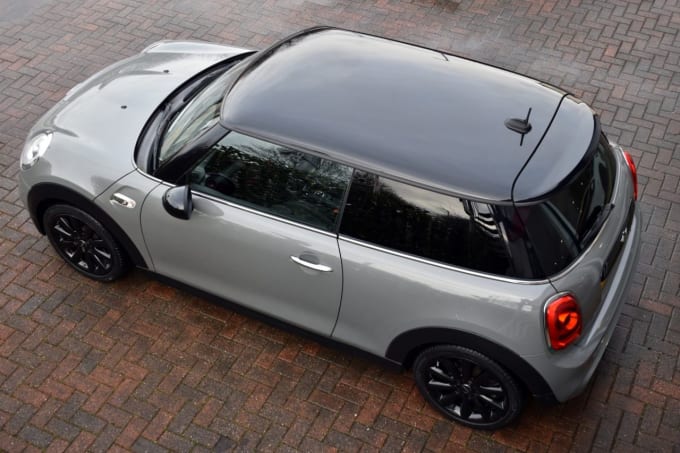 2025 Mini Hatch