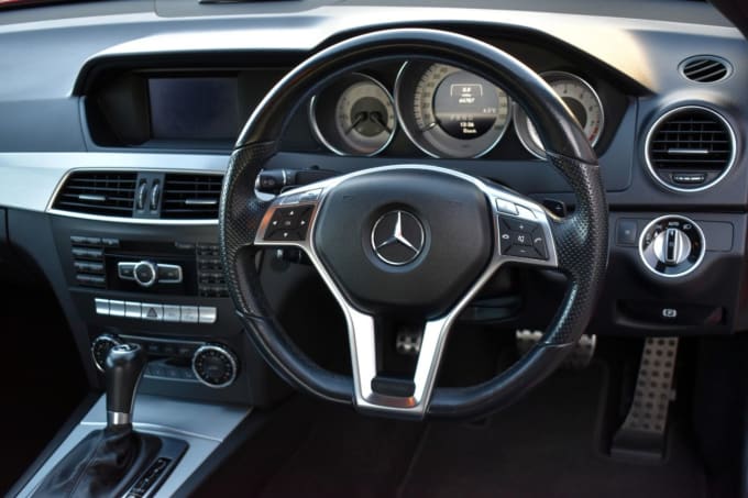 2025 Mercedes-benz C-class