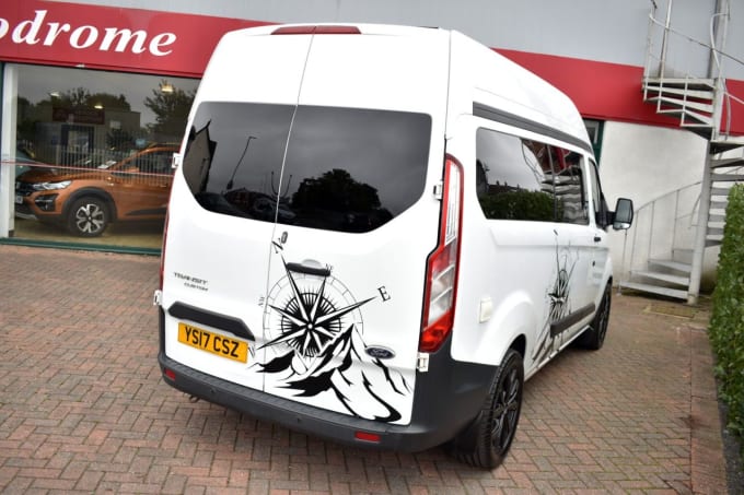 2025 Ford Transit Custom