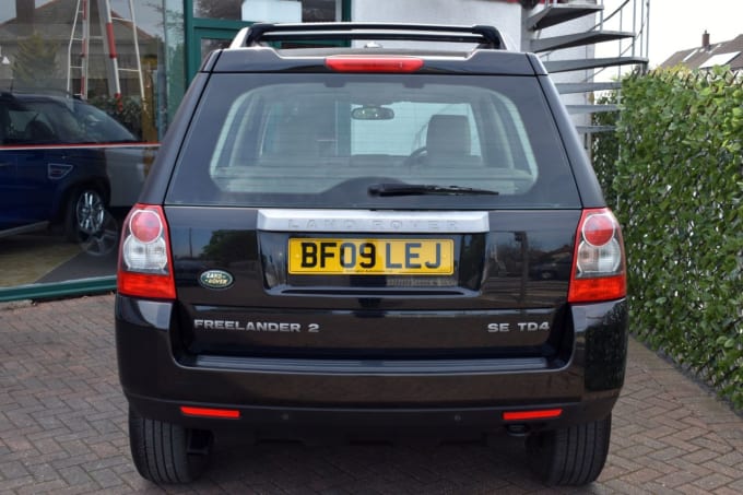2025 Land Rover Freelander 2