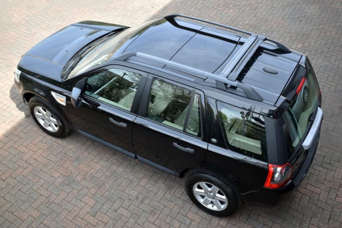 2025 Land Rover Freelander 2