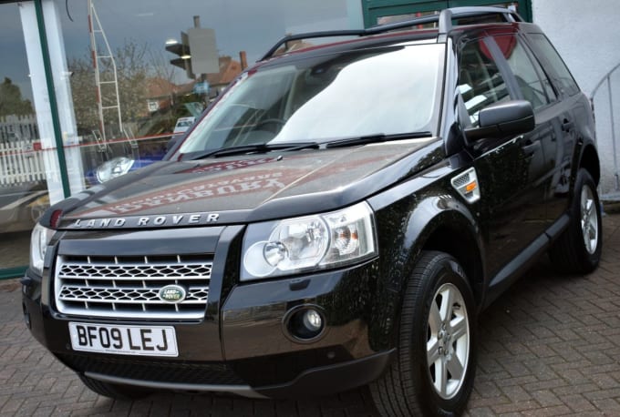 2025 Land Rover Freelander 2