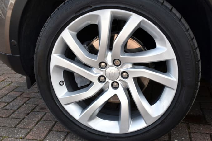 2025 Land Rover Discovery Sport