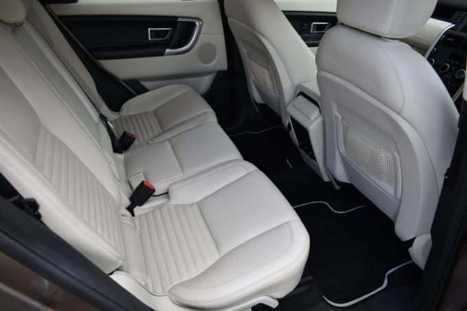 2025 Land Rover Discovery Sport
