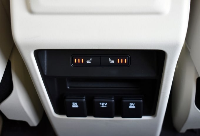 2025 Land Rover Discovery Sport