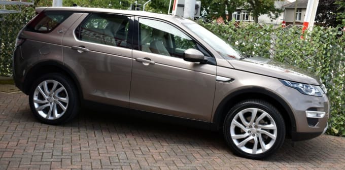 2025 Land Rover Discovery Sport