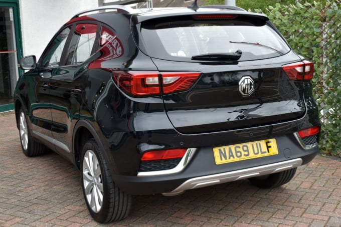 2025 Mg Mg Zs