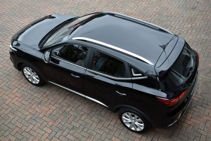 2025 Mg Mg Zs