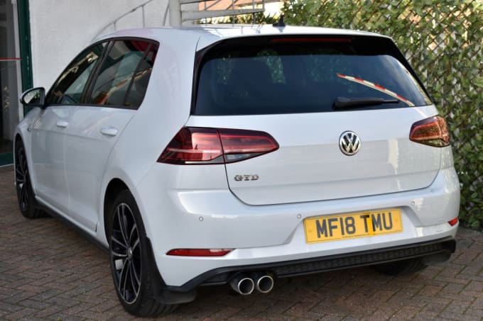 2025 Volkswagen Golf