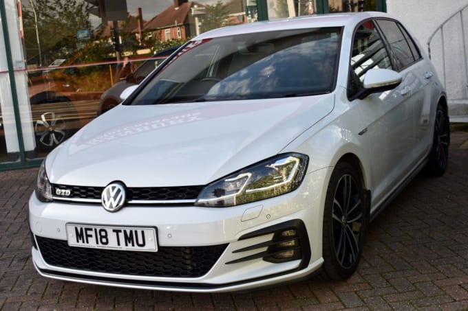 2025 Volkswagen Golf