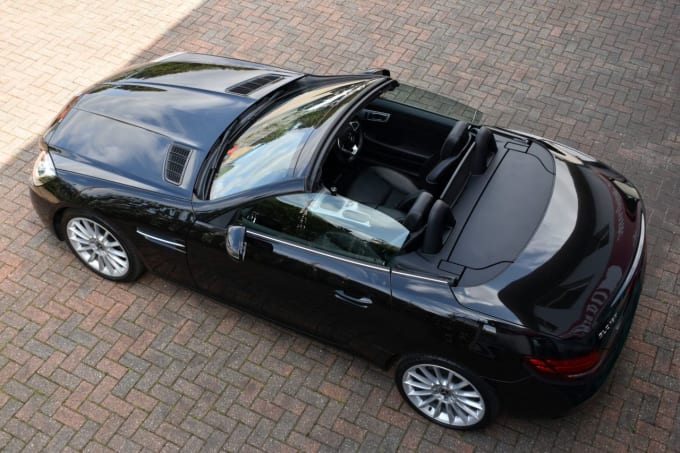 2025 Mercedes-benz Slc