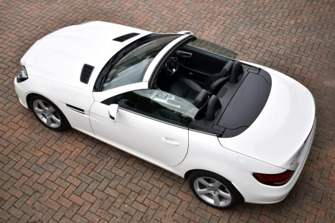 2025 Mercedes-benz Slc