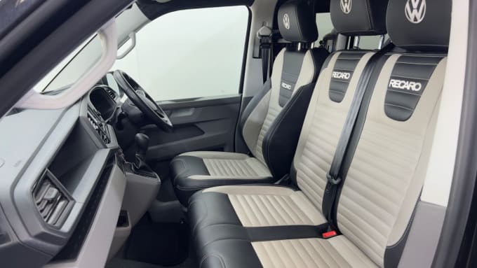 2020 Volkswagen Transporter