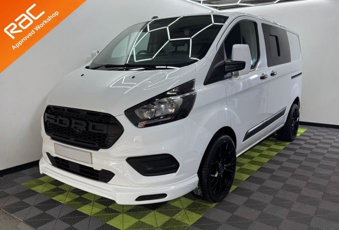 2025 Ford Transit Custom