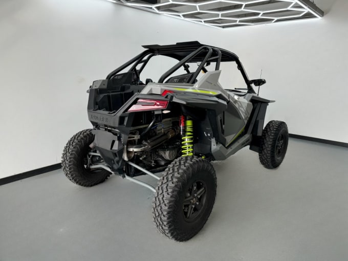 2025 Polaris Rzr