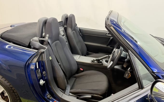 2025 Mazda Mx-5