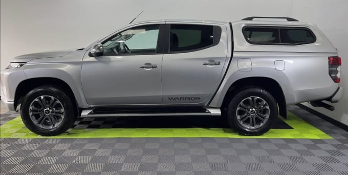 2024 Mitsubishi L200