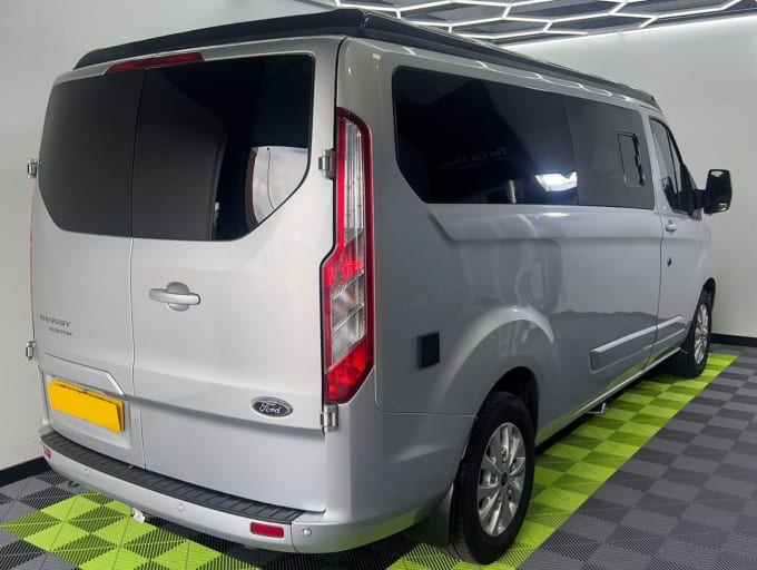 2024 Ford Transit Custom