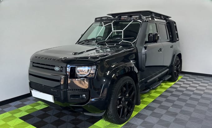 2025 Land Rover Defender