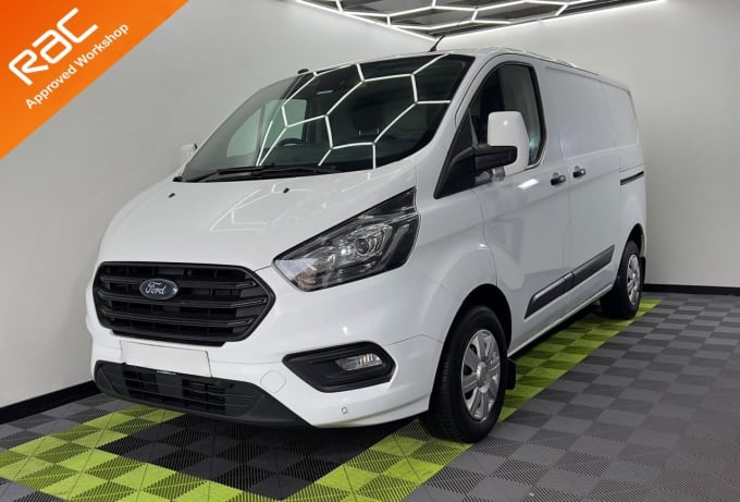 2024 Ford Transit Custom