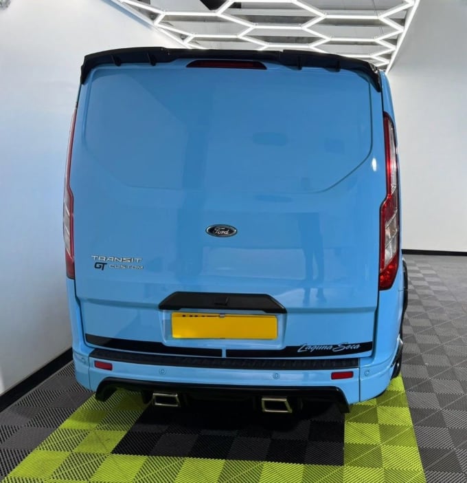 2025 Ford Transit Custom