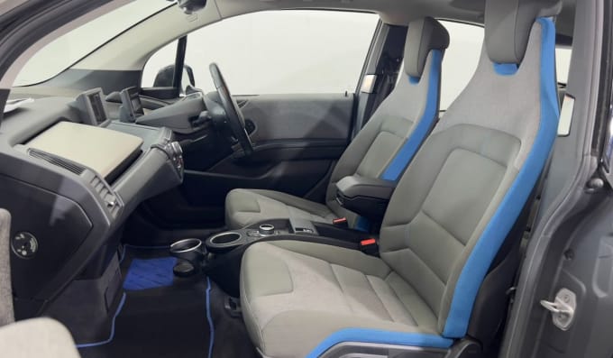 2025 BMW I3