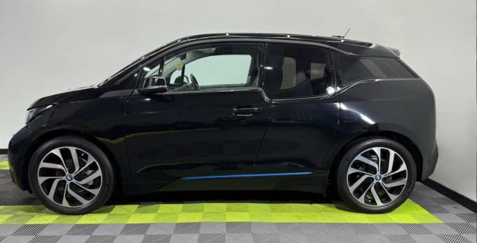 2025 BMW I3