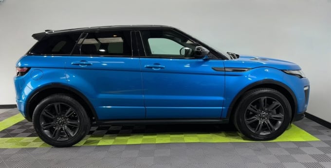 2025 Land Rover Range Rover Evoque