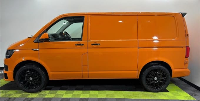 2025 Volkswagen Transporter