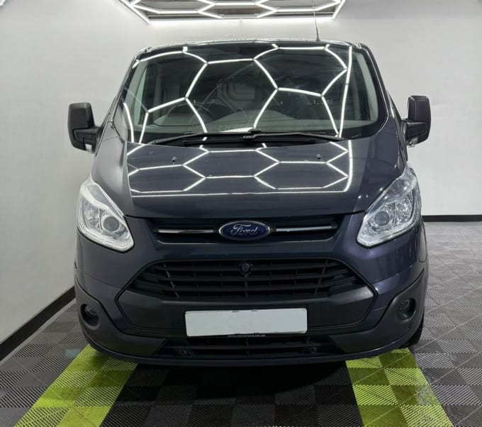 2025 Ford Transit Custom