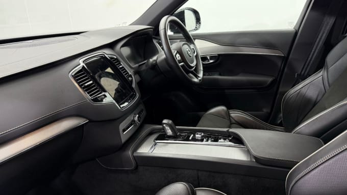 2025 Volvo Xc90