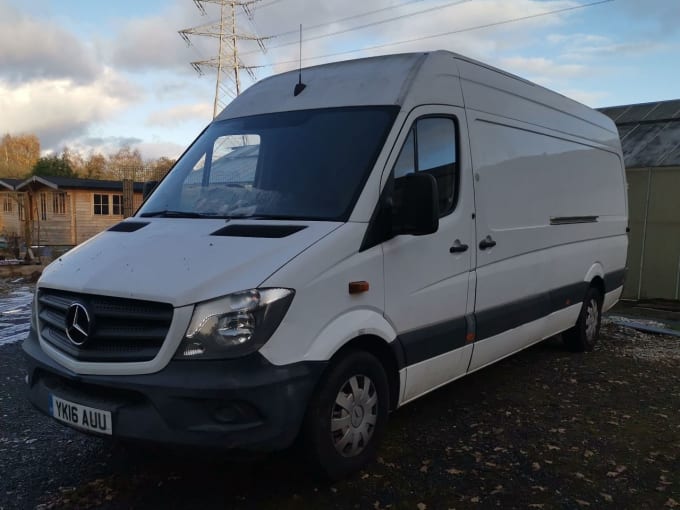 2025 Mercedes-benz Sprinter